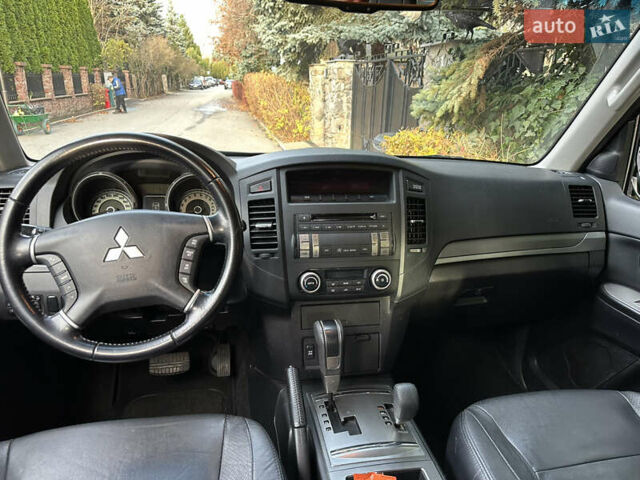 Коричневый Мицубиси Паджеро Вагон, объемом двигателя 3 л и пробегом 143 тыс. км за 14900 $, фото 8 на Automoto.ua