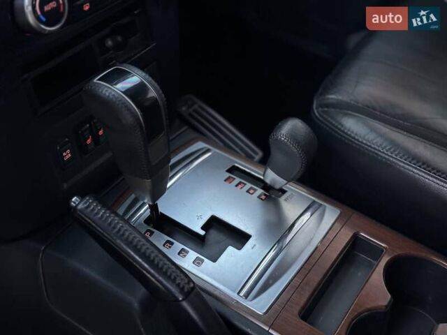 Коричневий Міцубісі Паджеро Вагон, об'ємом двигуна 3.2 л та пробігом 234 тис. км за 13900 $, фото 33 на Automoto.ua