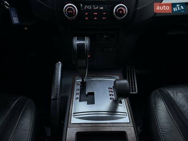 Коричневий Міцубісі Паджеро Вагон, об'ємом двигуна 3.2 л та пробігом 234 тис. км за 13900 $, фото 51 на Automoto.ua