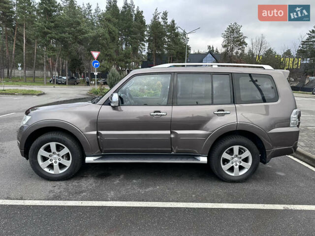 Коричневий Міцубісі Паджеро Вагон, об'ємом двигуна 3.83 л та пробігом 100 тис. км за 19900 $, фото 14 на Automoto.ua