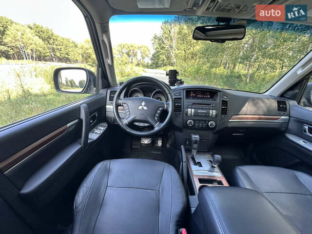 Коричневый Мицубиси Паджеро Вагон, объемом двигателя 3.83 л и пробегом 100 тыс. км за 19900 $, фото 33 на Automoto.ua