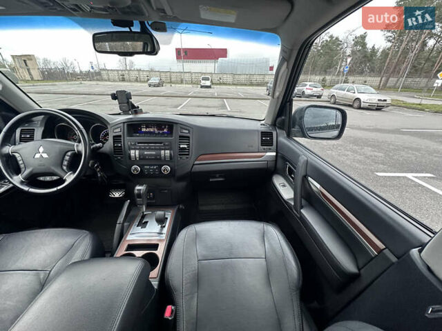 Коричневий Міцубісі Паджеро Вагон, об'ємом двигуна 3.83 л та пробігом 100 тис. км за 19900 $, фото 44 на Automoto.ua