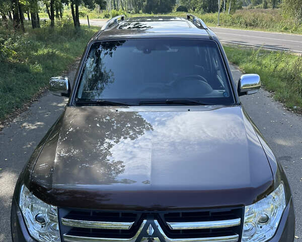 Коричневый Мицубиси Паджеро Вагон, объемом двигателя 3.83 л и пробегом 100 тыс. км за 19900 $, фото 6 на Automoto.ua