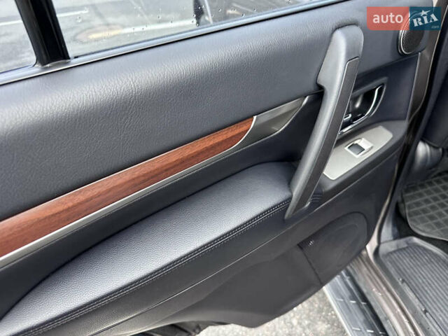 Коричневий Міцубісі Паджеро Вагон, об'ємом двигуна 3.83 л та пробігом 100 тис. км за 19900 $, фото 63 на Automoto.ua