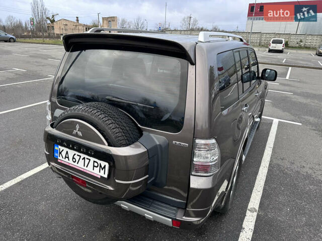Коричневий Міцубісі Паджеро Вагон, об'ємом двигуна 3.83 л та пробігом 100 тис. км за 19900 $, фото 23 на Automoto.ua