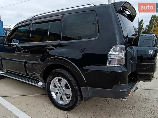 Червоний Міцубісі Паджеро Вагон, об'ємом двигуна 3.8 л та пробігом 192 тис. км за 15400 $, фото 1 на Automoto.ua