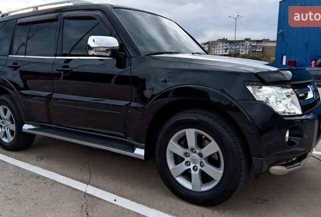 Червоний Міцубісі Паджеро Вагон, об'ємом двигуна 3.8 л та пробігом 192 тис. км за 15400 $, фото 19 на Automoto.ua