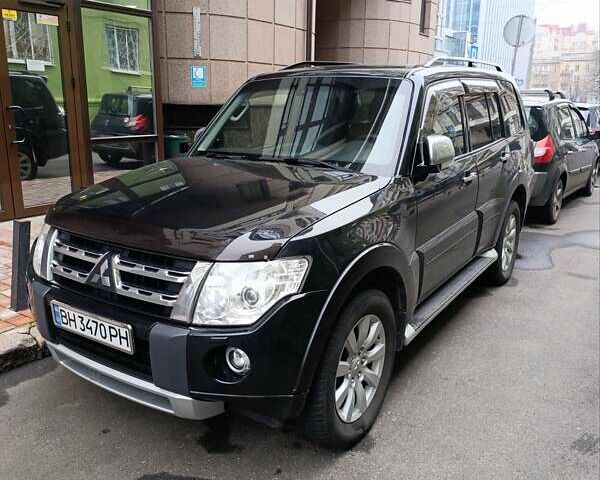 Красный Мицубиси Паджеро Вагон, объемом двигателя 3.8 л и пробегом 288 тыс. км за 14600 $, фото 18 на Automoto.ua