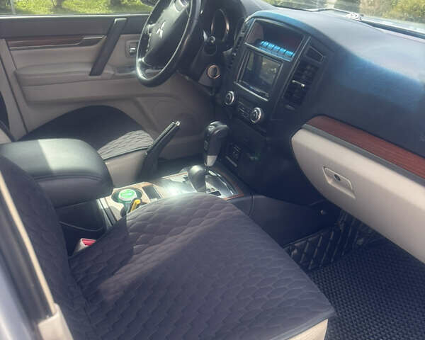 Мицубиси Паджеро Вагон, объемом двигателя 3 л и пробегом 250 тыс. км за 11700 $, фото 6 на Automoto.ua