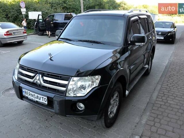 Міцубісі Паджеро Вагон, об'ємом двигуна 2.97 л та пробігом 275 тис. км за 9400 $, фото 1 на Automoto.ua