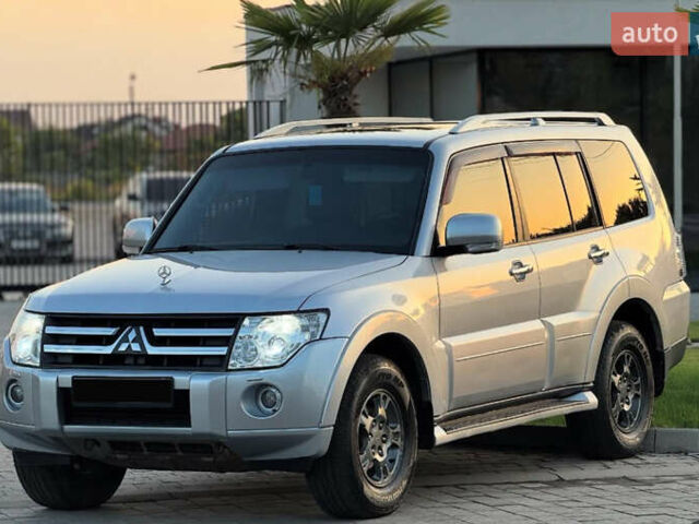 Мицубиси Паджеро Вагон, объемом двигателя 3 л и пробегом 250 тыс. км за 11700 $, фото 2 на Automoto.ua
