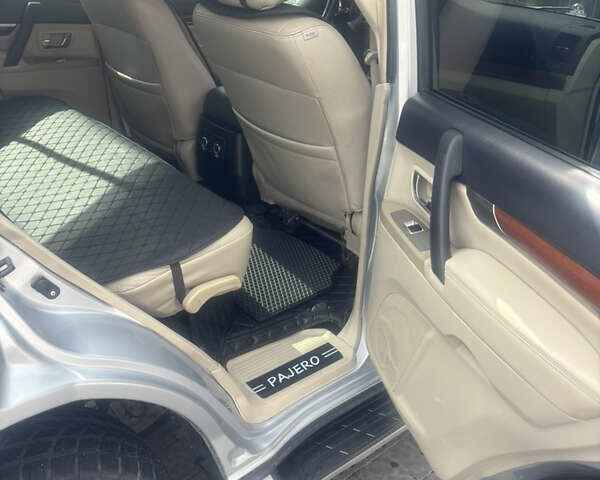 Мицубиси Паджеро Вагон, объемом двигателя 3 л и пробегом 250 тыс. км за 11700 $, фото 9 на Automoto.ua