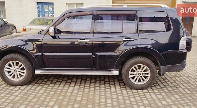 Міцубісі Паджеро Вагон, об'ємом двигуна 2.97 л та пробігом 225 тис. км за 11950 $, фото 6 на Automoto.ua