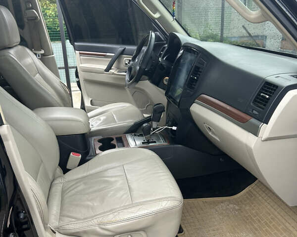 Мицубиси Паджеро Вагон, объемом двигателя 3.8 л и пробегом 330 тыс. км за 10900 $, фото 20 на Automoto.ua