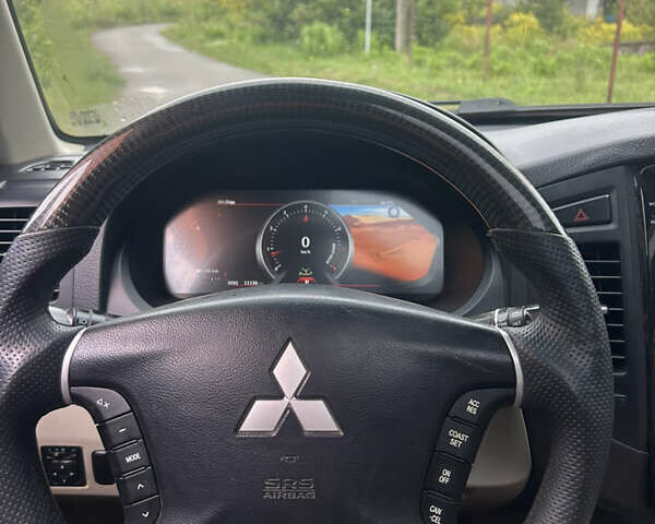 Мицубиси Паджеро Вагон, объемом двигателя 3.8 л и пробегом 330 тыс. км за 10900 $, фото 16 на Automoto.ua