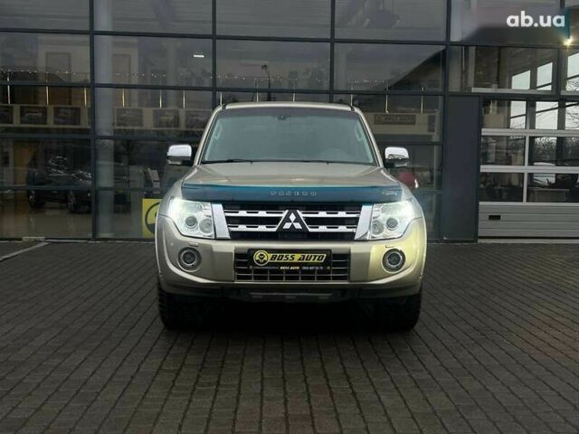 Мицубиси Паджеро Вагон, объемом двигателя 3.2 л и пробегом 146 тыс. км за 19200 $, фото 1 на Automoto.ua