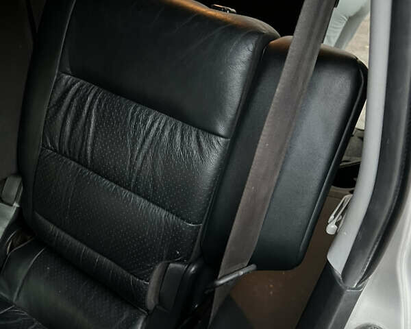 Серый Мицубиси Паджеро Вагон, объемом двигателя 3.5 л и пробегом 299 тыс. км за 5999 $, фото 5 на Automoto.ua