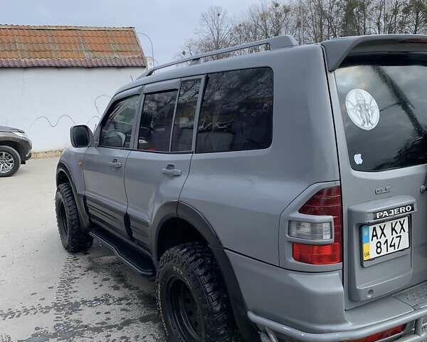 Сірий Міцубісі Паджеро Вагон, об'ємом двигуна 3.2 л та пробігом 255 тис. км за 6500 $, фото 2 на Automoto.ua