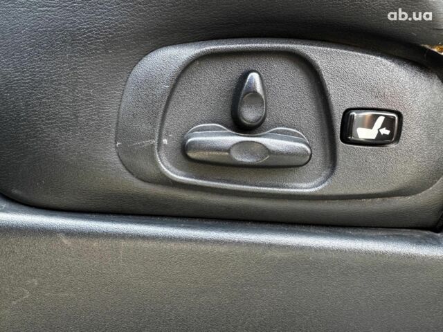 Сірий Міцубісі Паджеро Вагон, об'ємом двигуна 3.2 л та пробігом 318 тис. км за 7490 $, фото 15 на Automoto.ua