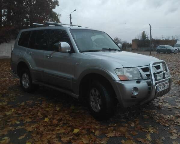 Сірий Міцубісі Паджеро Вагон, об'ємом двигуна 3.2 л та пробігом 370 тис. км за 7850 $, фото 21 на Automoto.ua