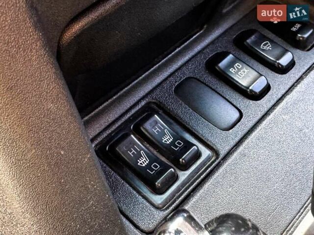 Мицубиси Паджеро Вагон 2003 в Харькове на Automoto.ua Серый Мицубиси Паджеро Вагон, объемом двигателя 3.2 л и пробегом 318 тыс. км за 7490 $, фото 13 на Automoto.ua