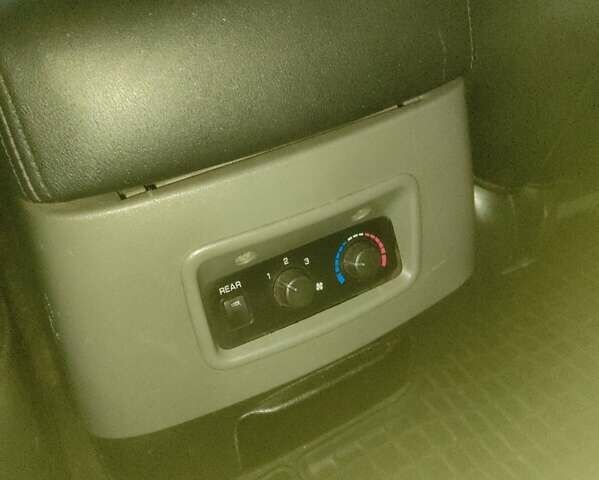 Сірий Міцубісі Паджеро Вагон, об'ємом двигуна 3.2 л та пробігом 370 тис. км за 7850 $, фото 35 на Automoto.ua