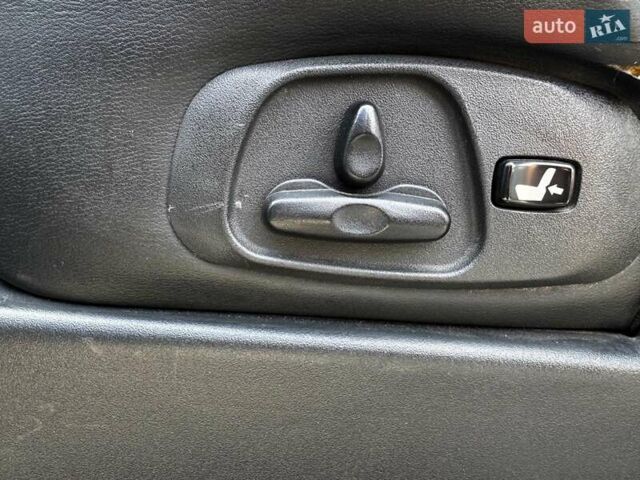 Мицубиси Паджеро Вагон 2003 в Харькове на Automoto.ua Серый Мицубиси Паджеро Вагон, объемом двигателя 3.2 л и пробегом 318 тыс. км за 7490 $, фото 15 на Automoto.ua
