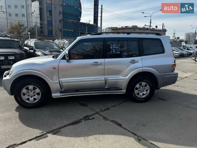 Мицубиси Паджеро Вагон 2003 в Харькове на Automoto.ua Серый Мицубиси Паджеро Вагон, объемом двигателя 3.2 л и пробегом 318 тыс. км за 7490 $, фото 5 на Automoto.ua