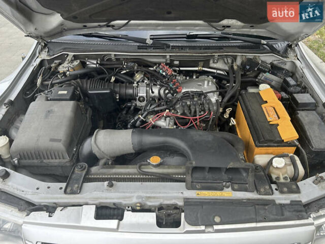 Серый Мицубиси Паджеро Вагон, объемом двигателя 2.97 л и пробегом 299 тыс. км за 8999 $, фото 15 на Automoto.ua