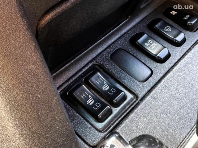 Сірий Міцубісі Паджеро Вагон, об'ємом двигуна 3.2 л та пробігом 318 тис. км за 7490 $, фото 13 на Automoto.ua