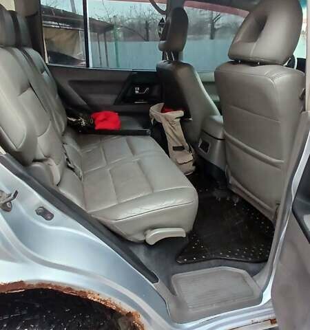 Сірий Міцубісі Паджеро Вагон, об'ємом двигуна 2.97 л та пробігом 318 тис. км за 6800 $, фото 8 на Automoto.ua