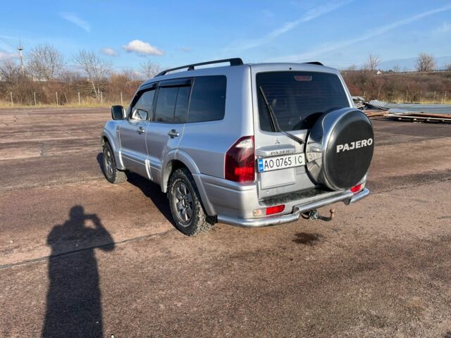 Сірий Міцубісі Паджеро Вагон, об'ємом двигуна 3.2 л та пробігом 263 тис. км за 8000 $, фото 5 на Automoto.ua