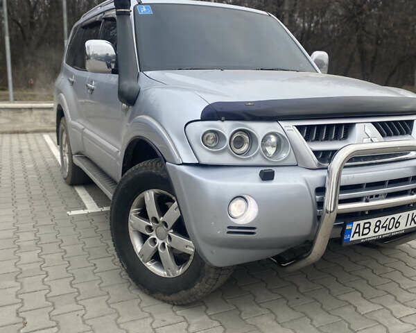 Серый Мицубиси Паджеро Вагон, объемом двигателя 3.5 л и пробегом 193 тыс. км за 8500 $, фото 1 на Automoto.ua