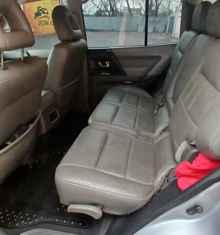 Сірий Міцубісі Паджеро Вагон, об'ємом двигуна 2.97 л та пробігом 318 тис. км за 6800 $, фото 10 на Automoto.ua