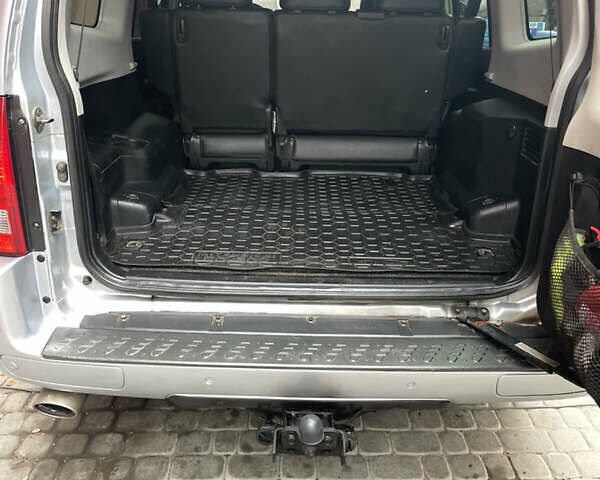 Серый Мицубиси Паджеро Вагон, объемом двигателя 2.97 л и пробегом 250 тыс. км за 9600 $, фото 13 на Automoto.ua