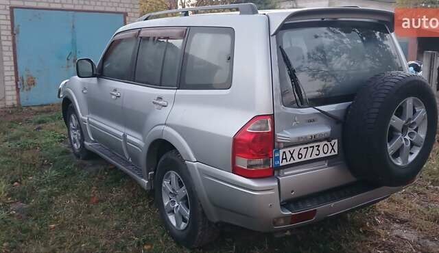 Серый Мицубиси Паджеро Вагон, объемом двигателя 3.83 л и пробегом 355 тыс. км за 6700 $, фото 1 на Automoto.ua