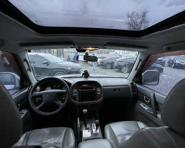 Серый Мицубиси Паджеро Вагон, объемом двигателя 3.83 л и пробегом 355 тыс. км за 7300 $, фото 8 на Automoto.ua