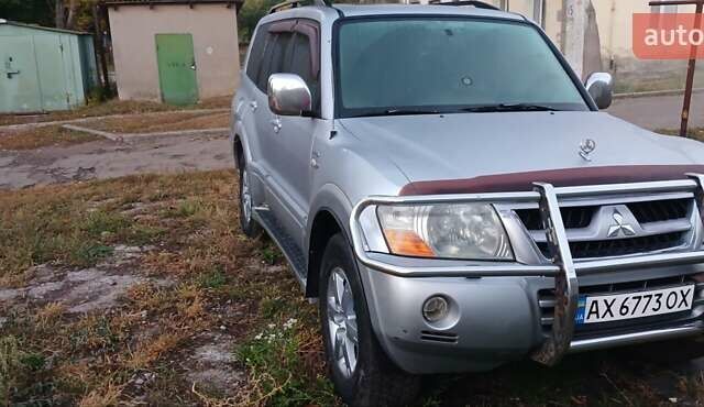 Серый Мицубиси Паджеро Вагон, объемом двигателя 3.83 л и пробегом 355 тыс. км за 6700 $, фото 3 на Automoto.ua