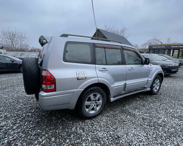 Серый Мицубиси Паджеро Вагон, объемом двигателя 3.83 л и пробегом 355 тыс. км за 7300 $, фото 5 на Automoto.ua