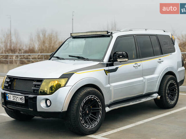 Серый Мицубиси Паджеро Вагон, объемом двигателя 3.2 л и пробегом 412 тыс. км за 15700 $, фото 42 на Automoto.ua