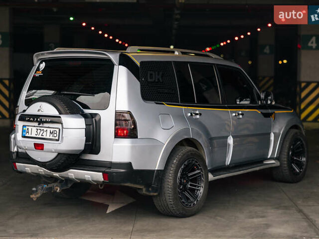Серый Мицубиси Паджеро Вагон, объемом двигателя 3.2 л и пробегом 412 тыс. км за 15700 $, фото 7 на Automoto.ua