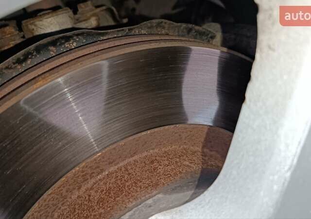 Серый Мицубиси Паджеро Вагон, объемом двигателя 3.2 л и пробегом 252 тыс. км за 12500 $, фото 122 на Automoto.ua