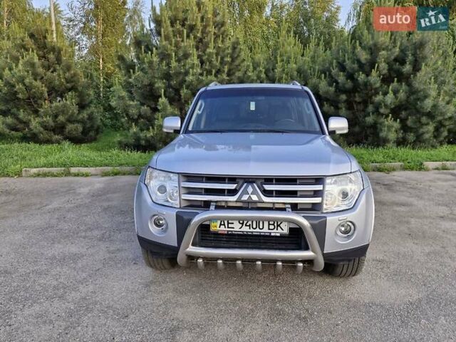 Сірий Міцубісі Паджеро Вагон, об'ємом двигуна 3.8 л та пробігом 151 тис. км за 13800 $, фото 3 на Automoto.ua