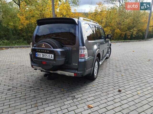 Серый Мицубиси Паджеро Вагон, объемом двигателя 2.97 л и пробегом 290 тыс. км за 9000 $, фото 8 на Automoto.ua