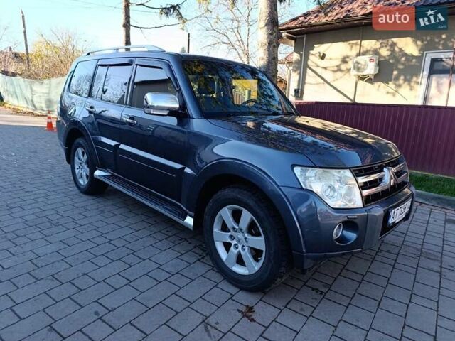 Сірий Міцубісі Паджеро Вагон, об'ємом двигуна 2.97 л та пробігом 181 тис. км за 11300 $, фото 2 на Automoto.ua