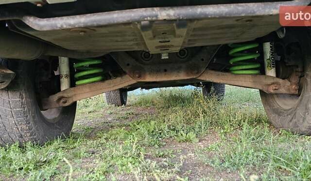 Серый Мицубиси Паджеро Вагон, объемом двигателя 3 л и пробегом 300 тыс. км за 12500 $, фото 2 на Automoto.ua