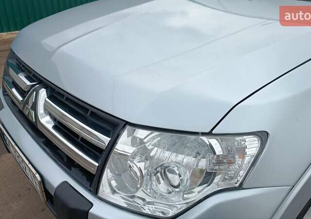 Серый Мицубиси Паджеро Вагон, объемом двигателя 3.2 л и пробегом 252 тыс. км за 12500 $, фото 41 на Automoto.ua