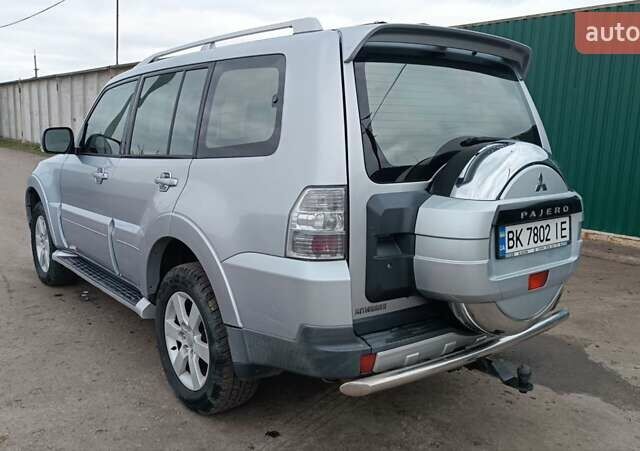 Серый Мицубиси Паджеро Вагон, объемом двигателя 3.2 л и пробегом 252 тыс. км за 12500 $, фото 31 на Automoto.ua