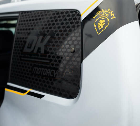 Серый Мицубиси Паджеро Вагон, объемом двигателя 3.2 л и пробегом 412 тыс. км за 15700 $, фото 46 на Automoto.ua