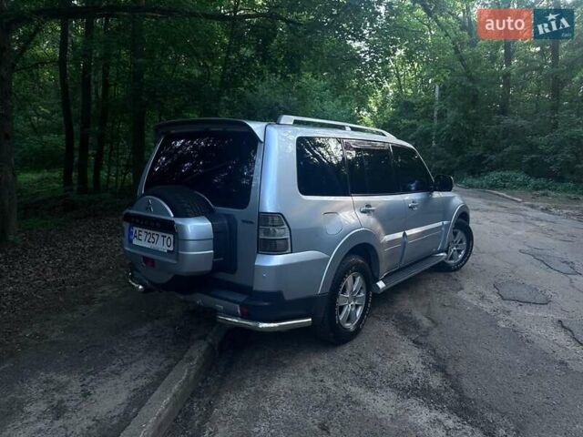 Сірий Міцубісі Паджеро Вагон, об'ємом двигуна 3.83 л та пробігом 350 тис. км за 9999 $, фото 9 на Automoto.ua